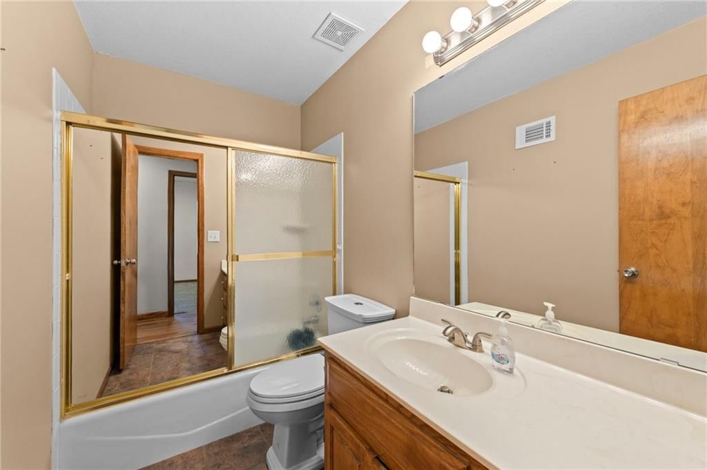 5313 Mccoy Street — photo 24