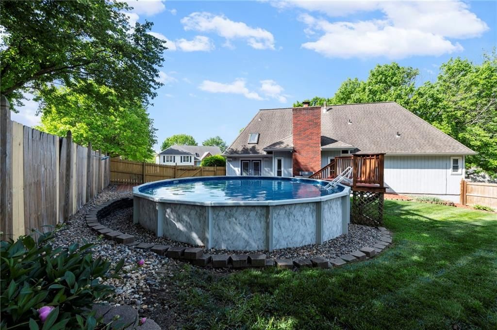 5313 Mccoy Street — photo 56