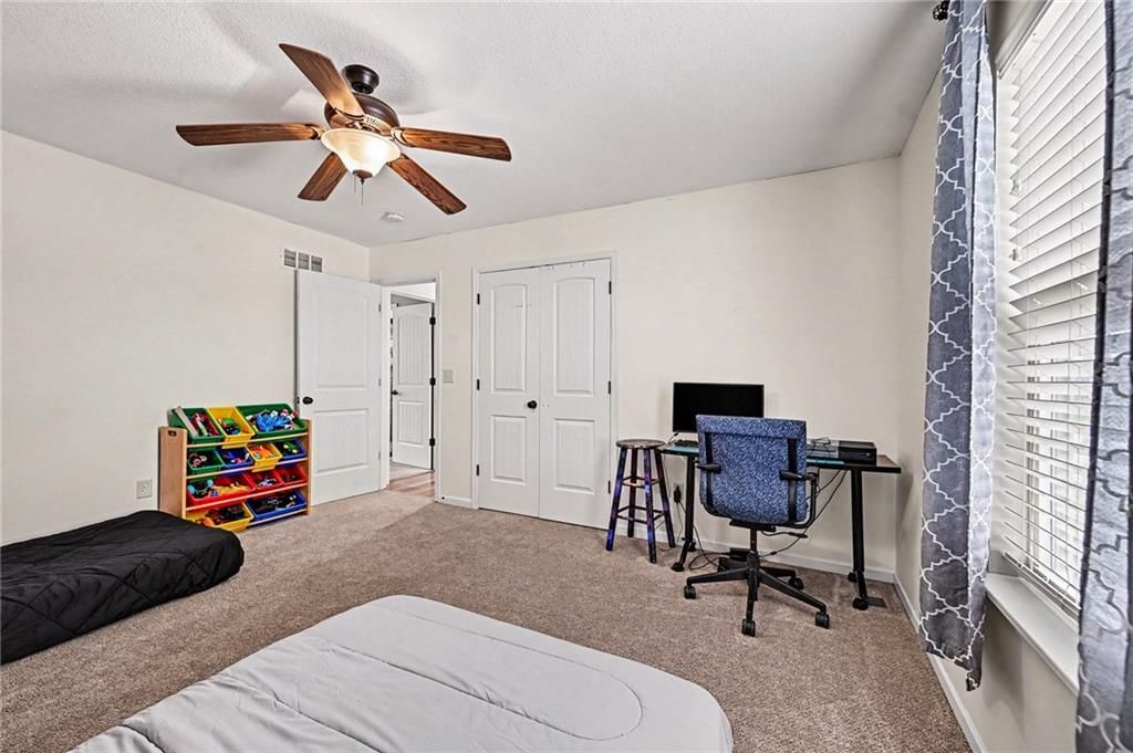 19205 Switchgrass Drive — photo 13