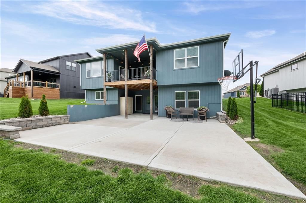 2104 Foxtail Drive — photo 49
