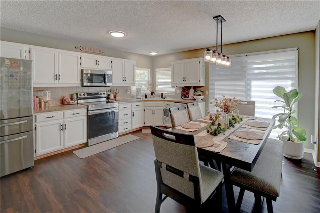 4523 Edgehill Street — photo 10