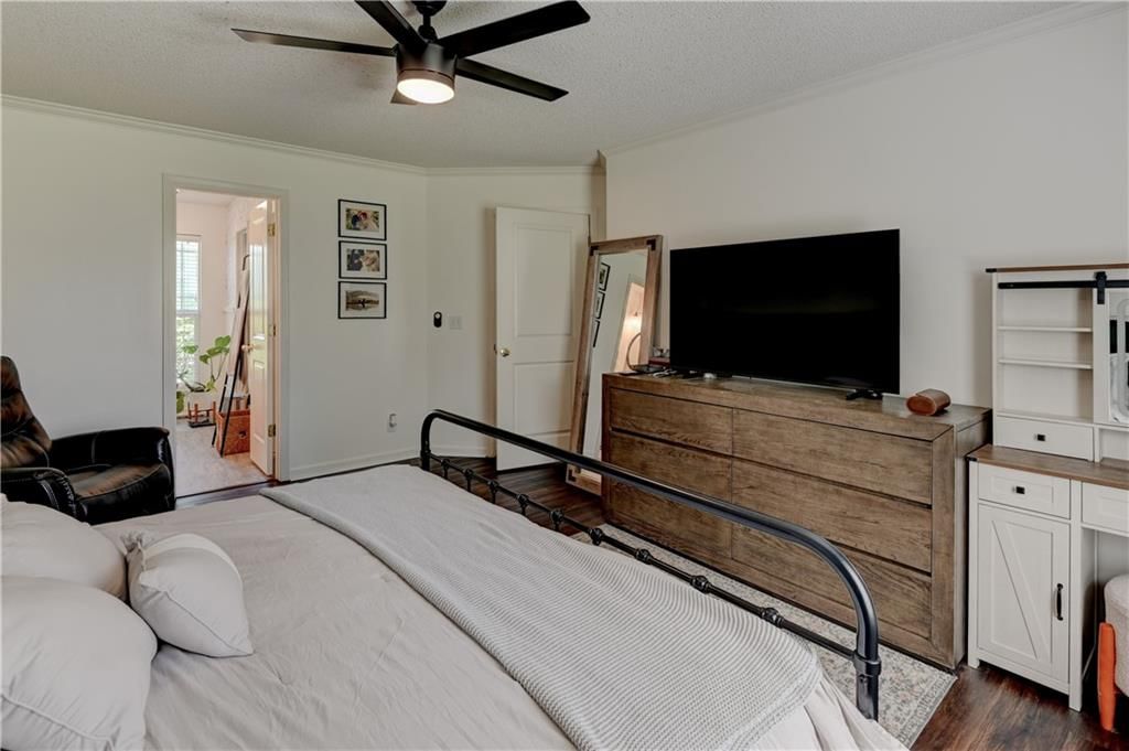 4523 Edgehill Street — photo 24