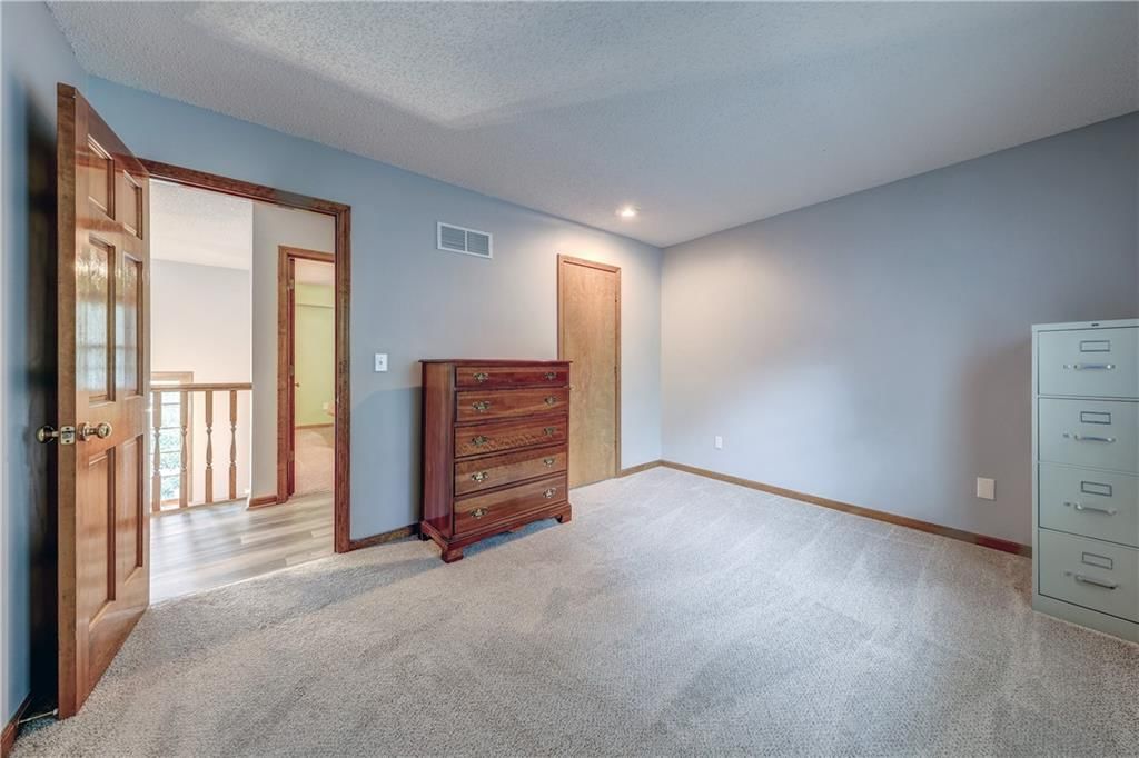 13842 W 110th Street — photo 15