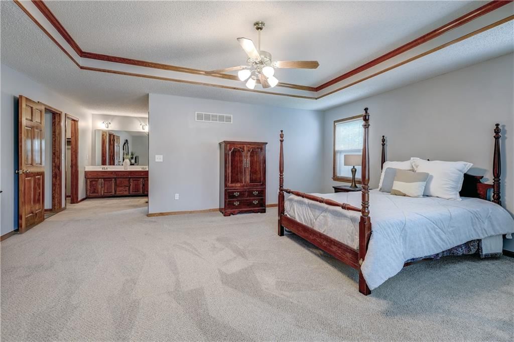 13842 W 110th Street — photo 20