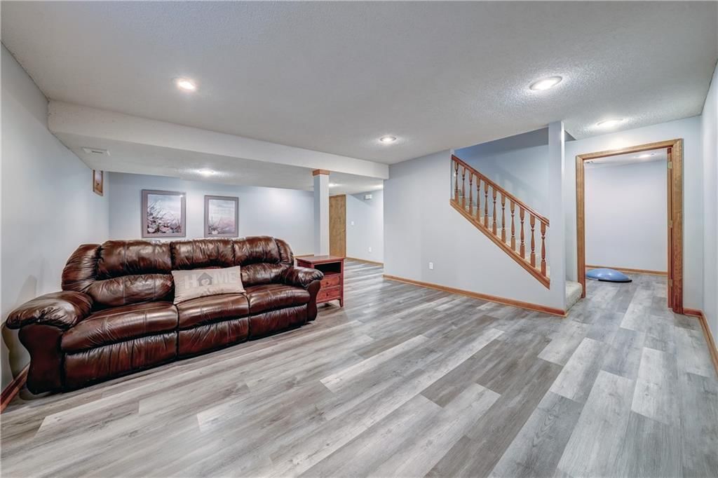 13842 W 110th Street — photo 24