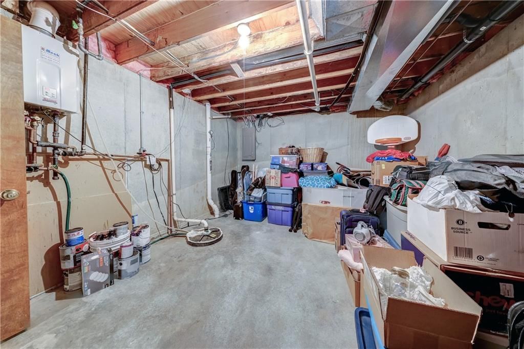 13842 W 110th Street — photo 28