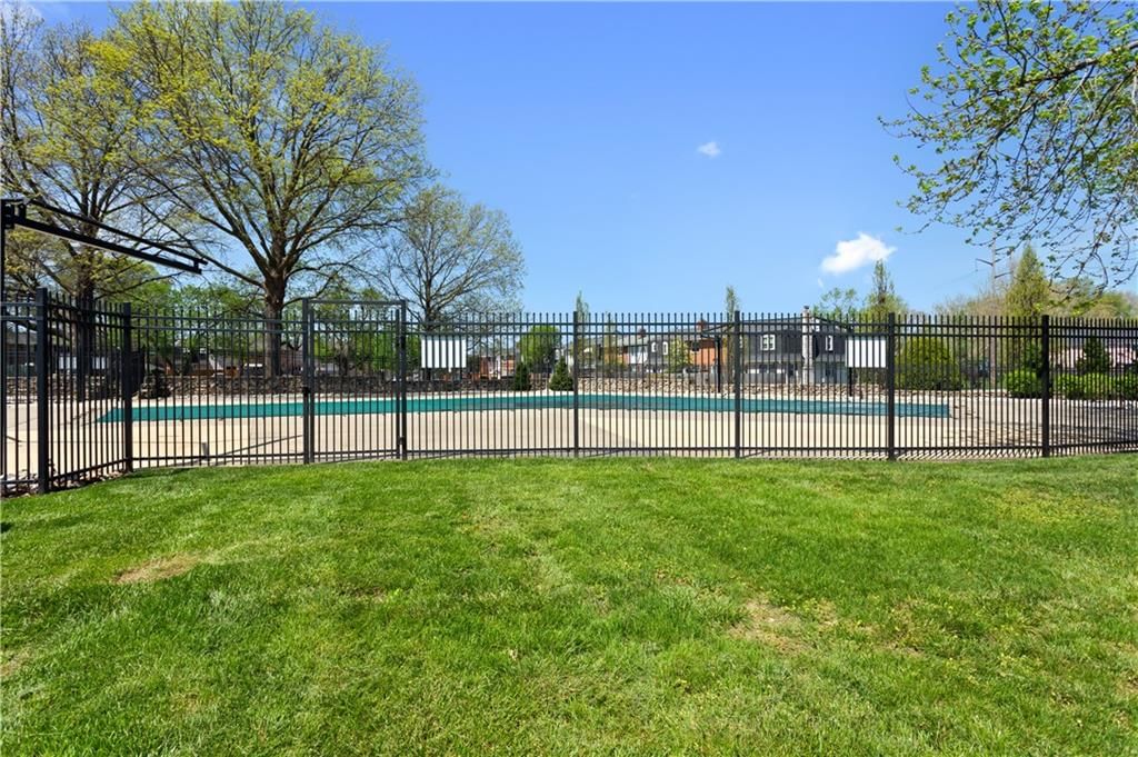 8347 Mackey Street — photo 23