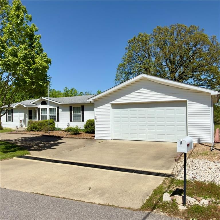 132 Markum Road, Gravois Mills, MO
