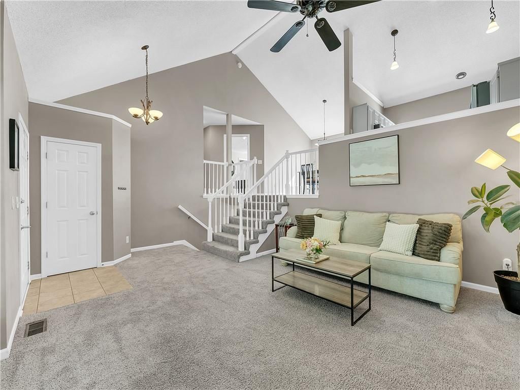 18304 W 161st Terrace — photo 9
