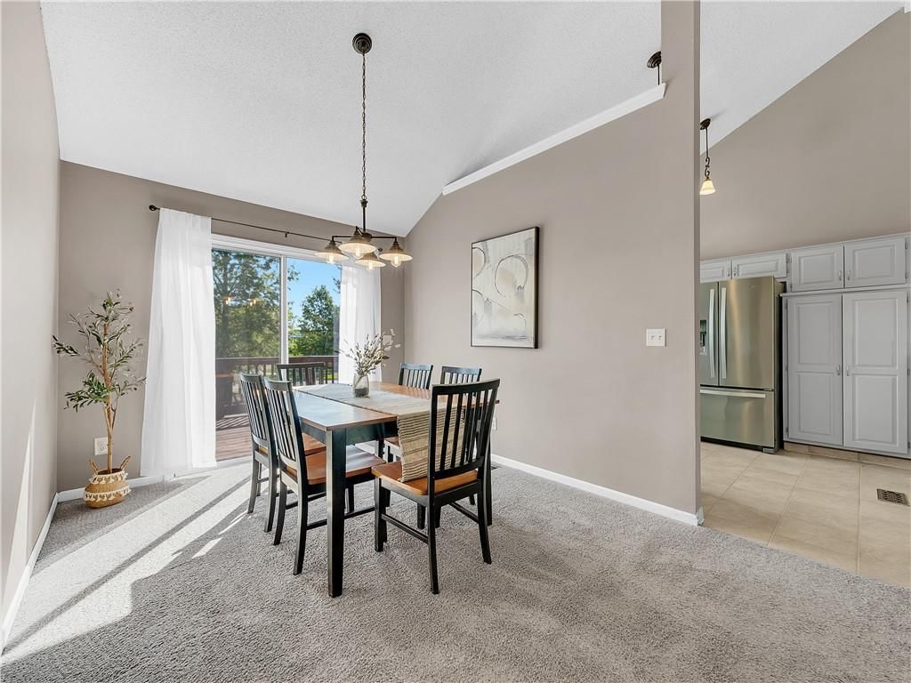 18304 W 161st Terrace — photo 11