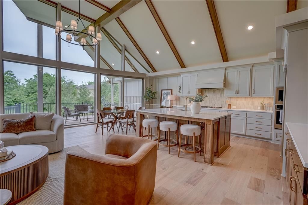 912 Savannah Lane — photo 10
