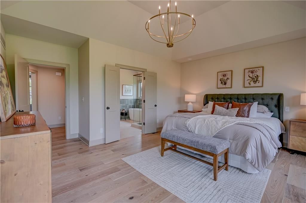 912 Savannah Lane — photo 34