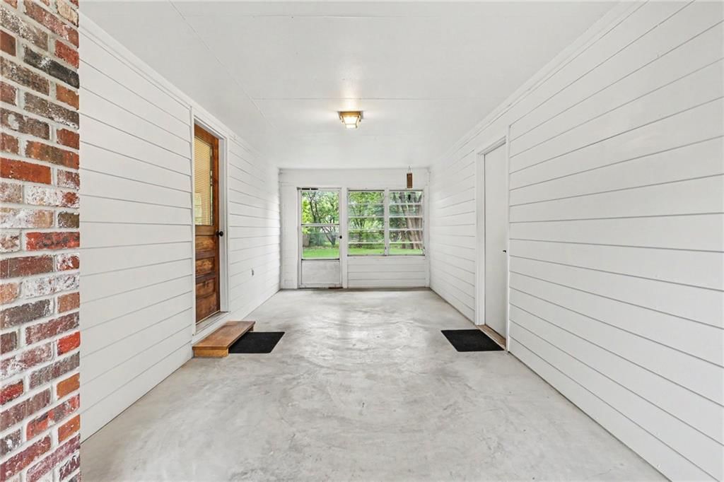 604 Finch Street — photo 4