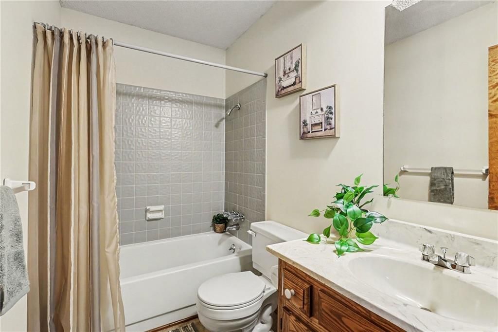 604 Finch Street — photo 18