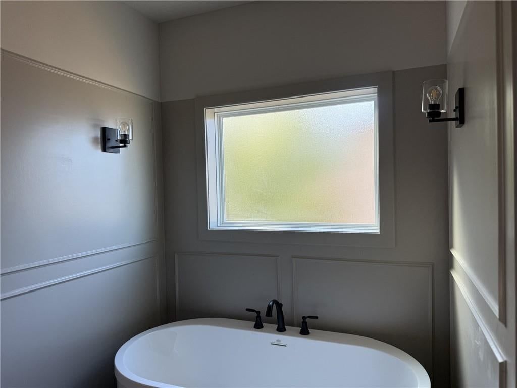 Photo 11 of 11 - 9023 N Colorado Avenue, Kansas City, MO 64156