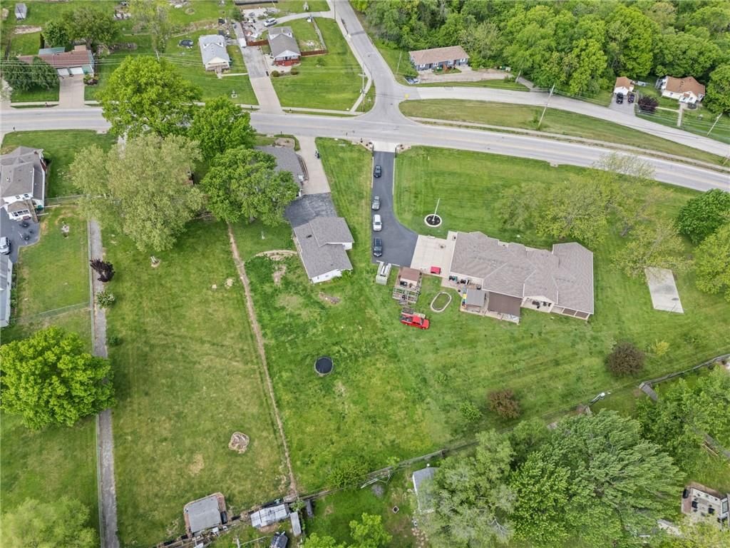 2509 S 53rd Street — photo 48