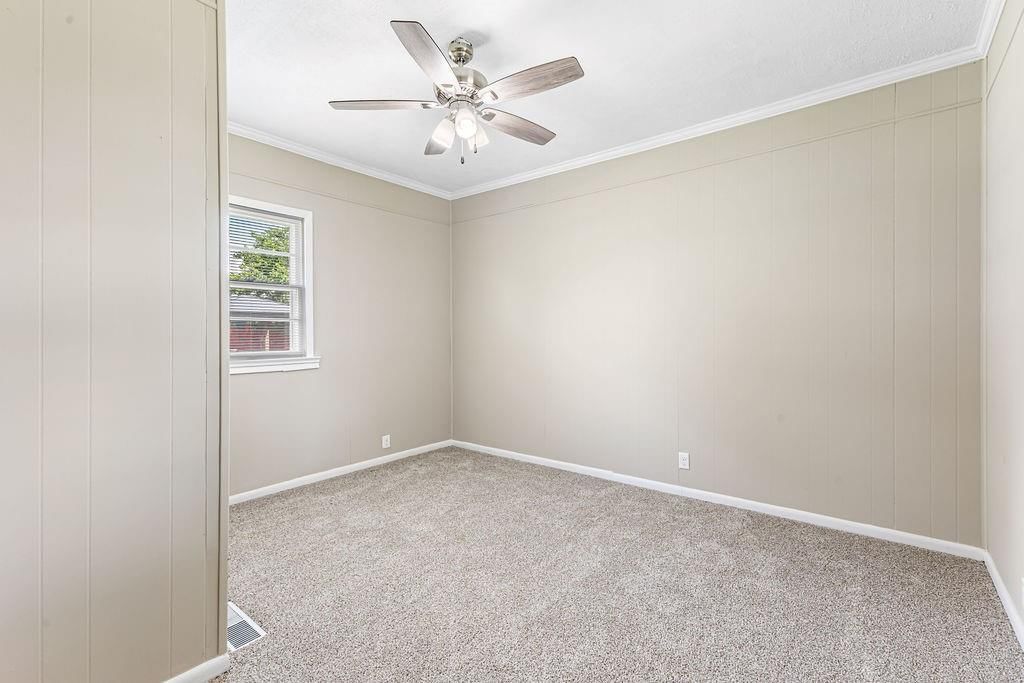 3121 S 29th Street — photo 15
