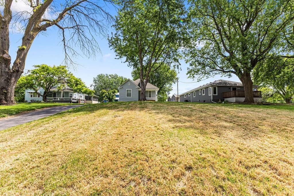 3121 S 29th Street — photo 32
