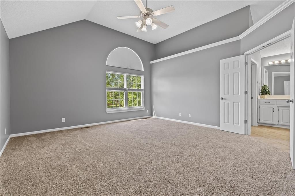 2209 NE Wyndham Drive — photo 18