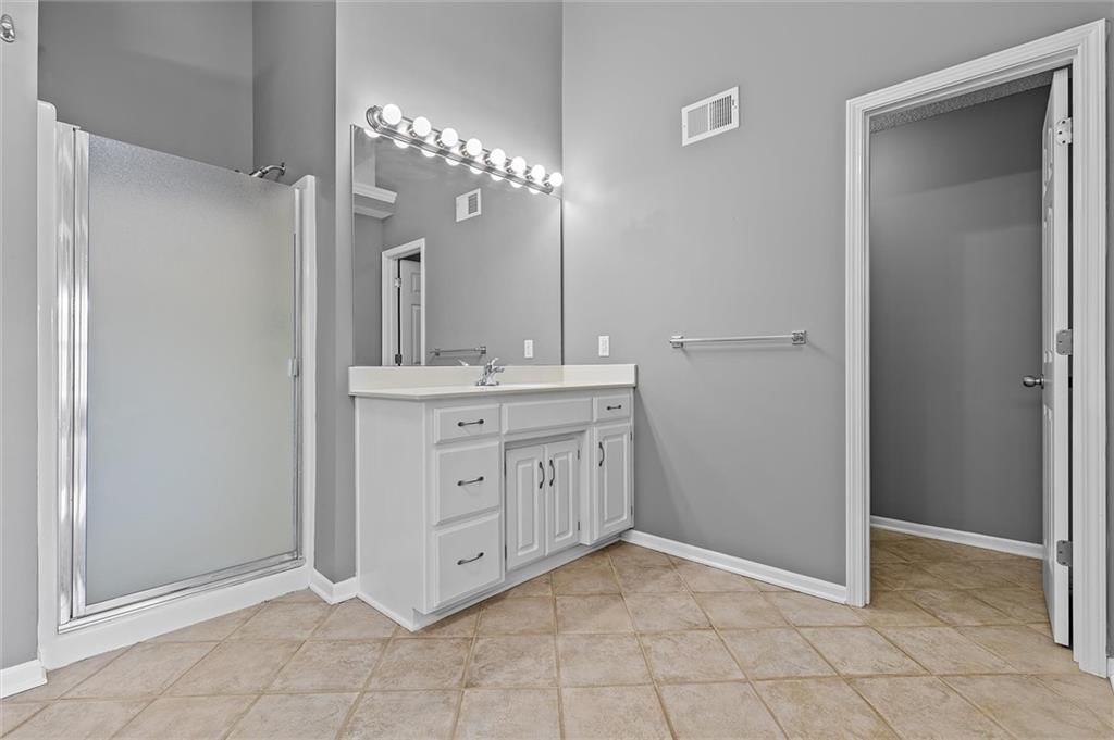 2209 NE Wyndham Drive — photo 22