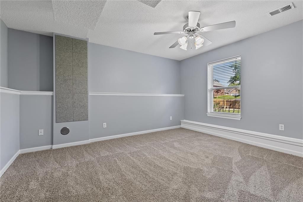 2209 NE Wyndham Drive — photo 29