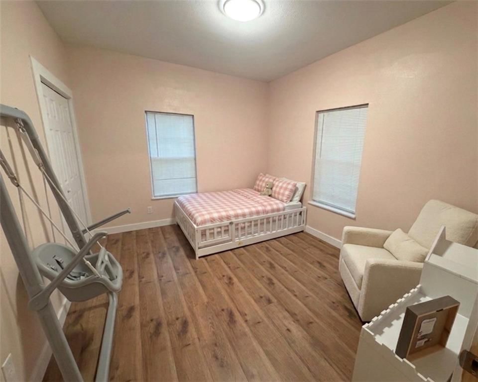 120 E 22nd Street — photo 11