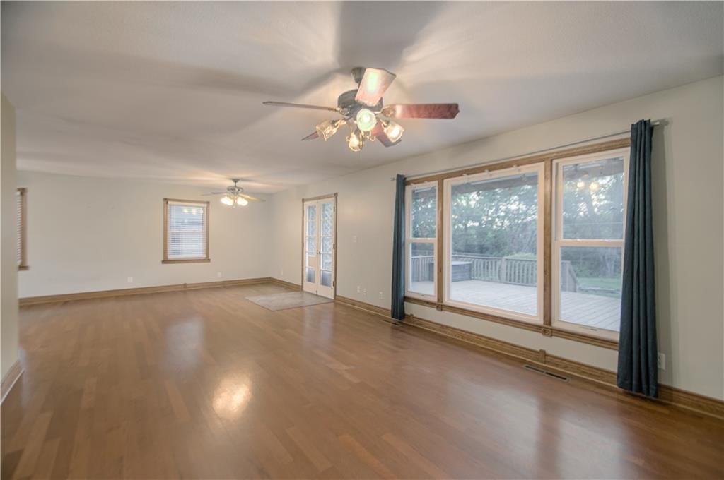 3220 N Chippewa Drive — photo 5