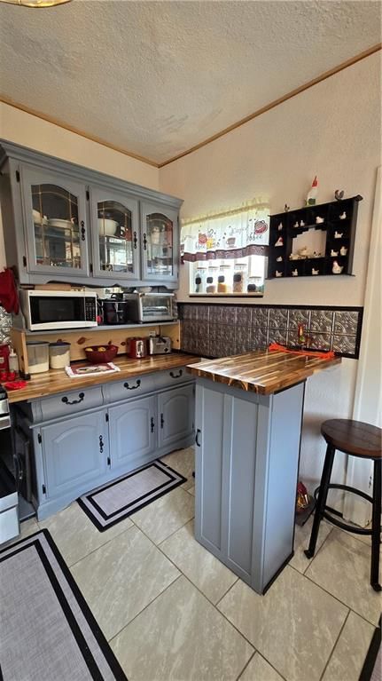 411 W 2nd Street — photo 24
