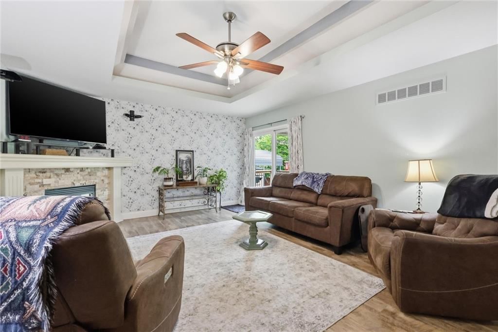 212 SE Cromwell Road — photo 5