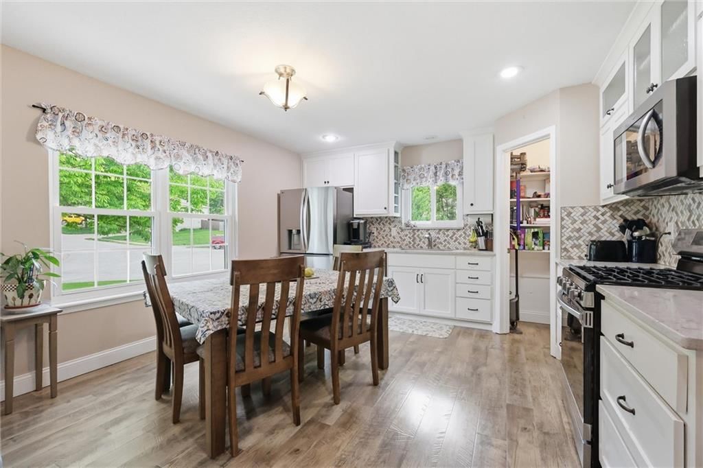 212 SE Cromwell Road — photo 8