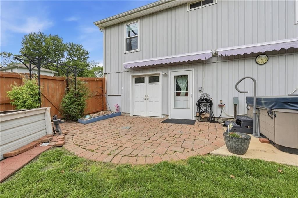 212 SE Cromwell Road — photo 38