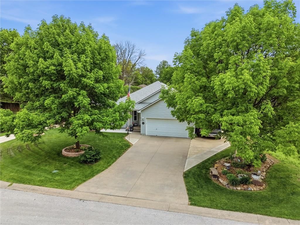 212 SE Cromwell Road — photo 44