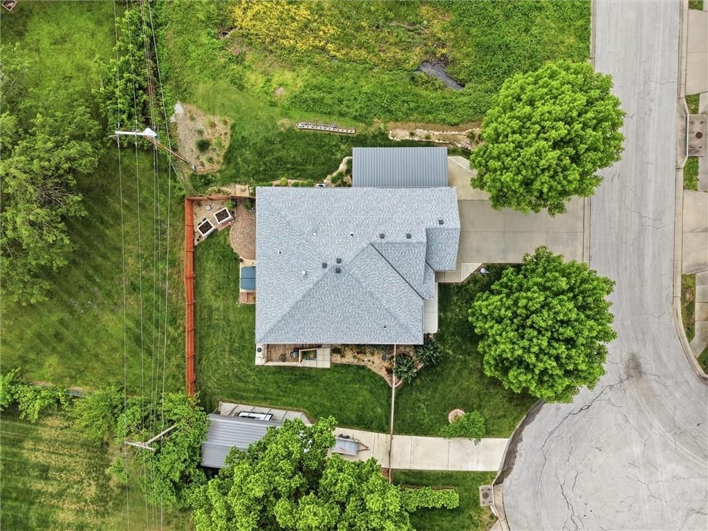 212 SE Cromwell Road — photo 47
