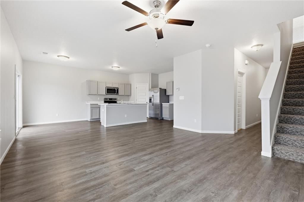 21305 W 215th Terrace — photo 6