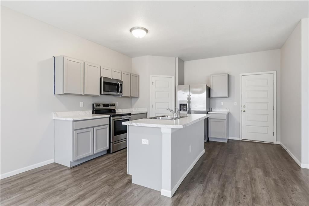 21305 W 215th Terrace — photo 10