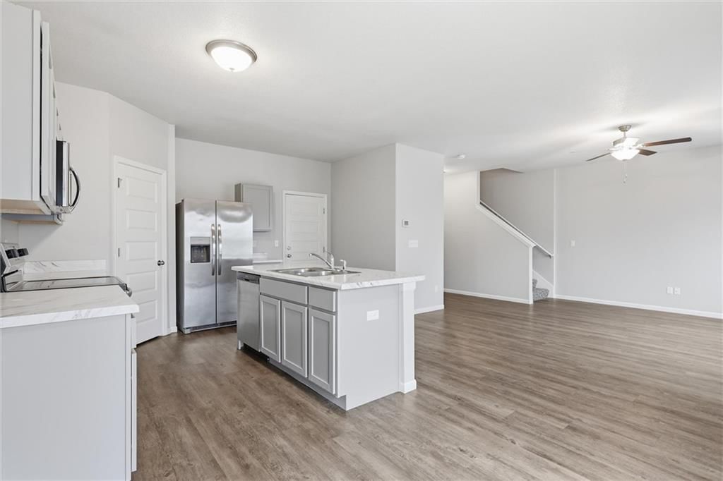 21305 W 215th Terrace — photo 11