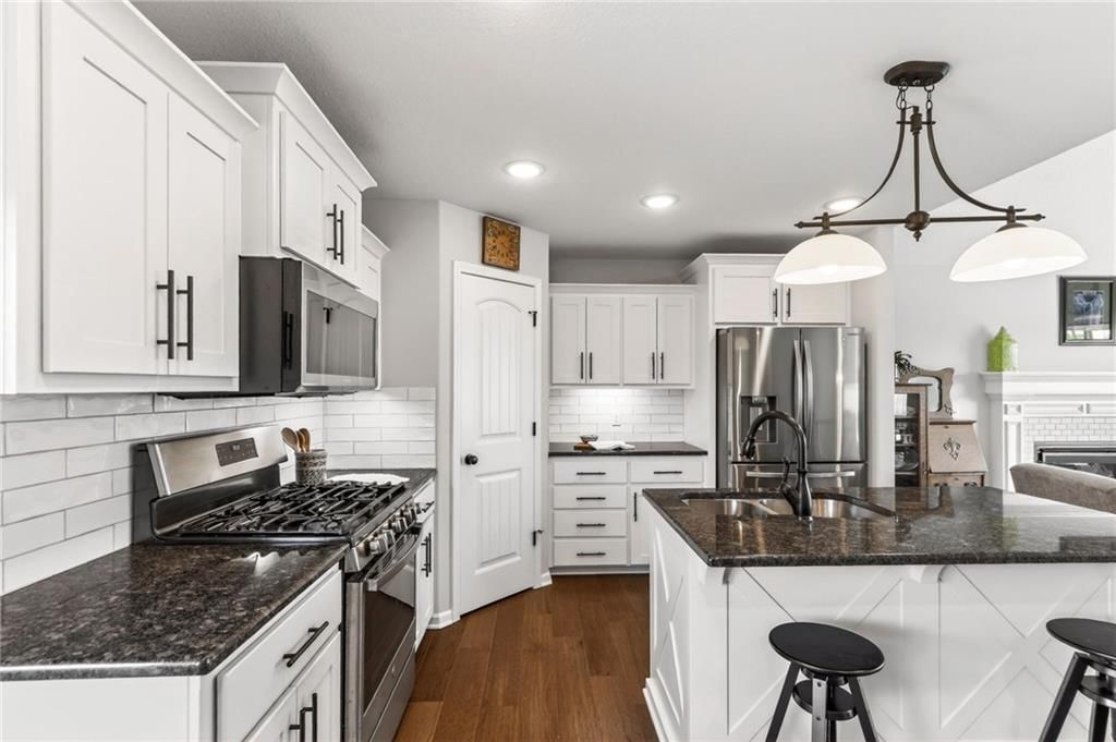 1704 Chestnut Street — photo 12