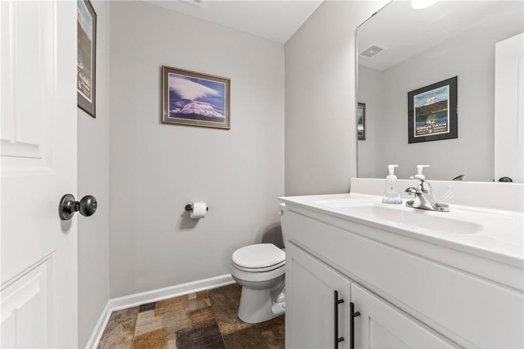 1704 Chestnut Street — photo 27