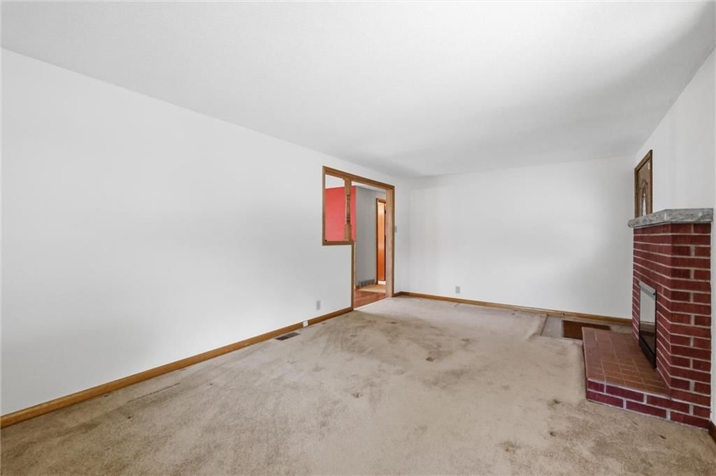 2511 N 84th Terrace — photo 8