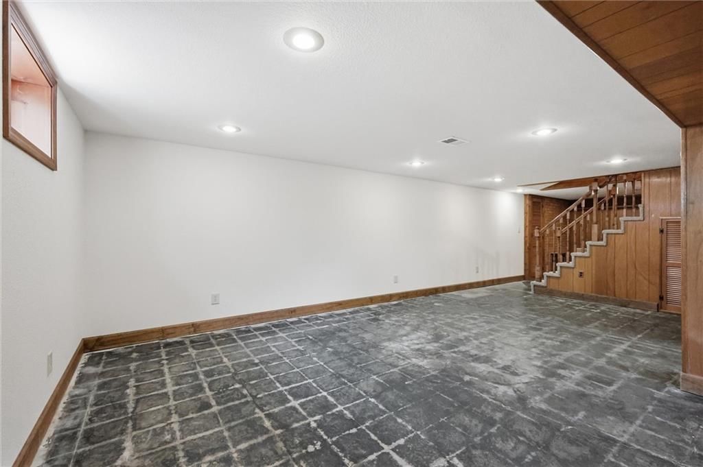 2511 N 84th Terrace — photo 24