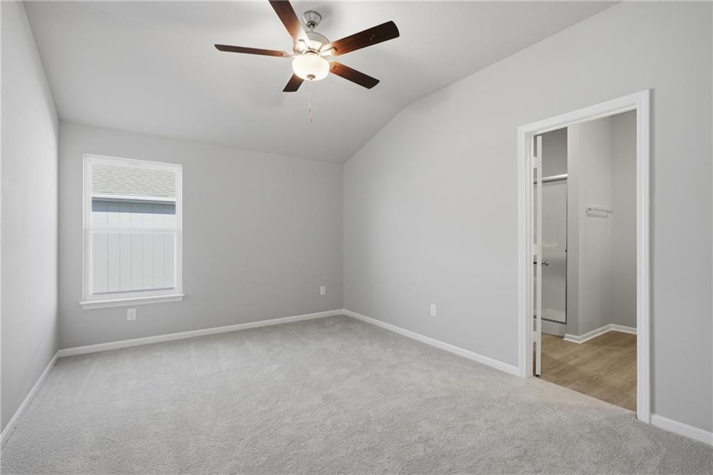 19475 Lincoln Street — photo 2