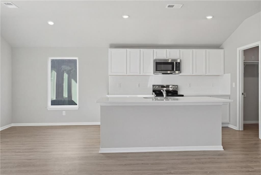 19475 Lincoln Street — photo 7