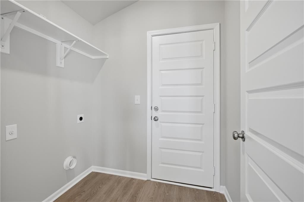 19475 Lincoln Street — photo 10