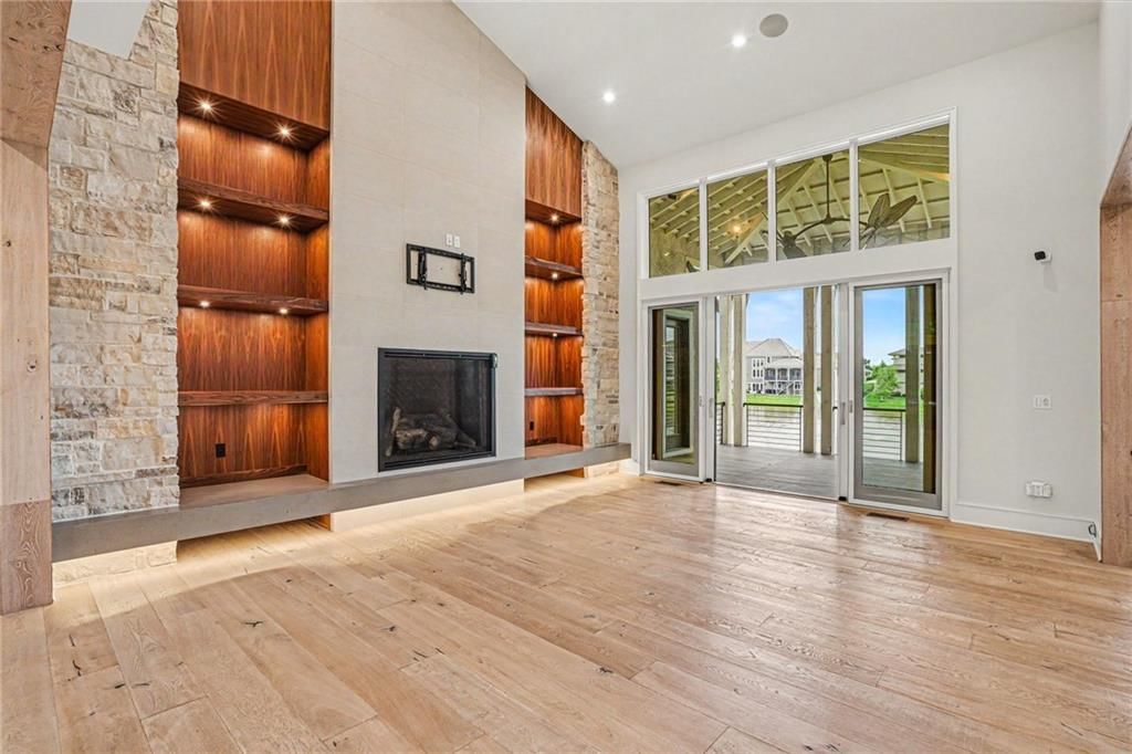 17213 Goddard Street — photo 8