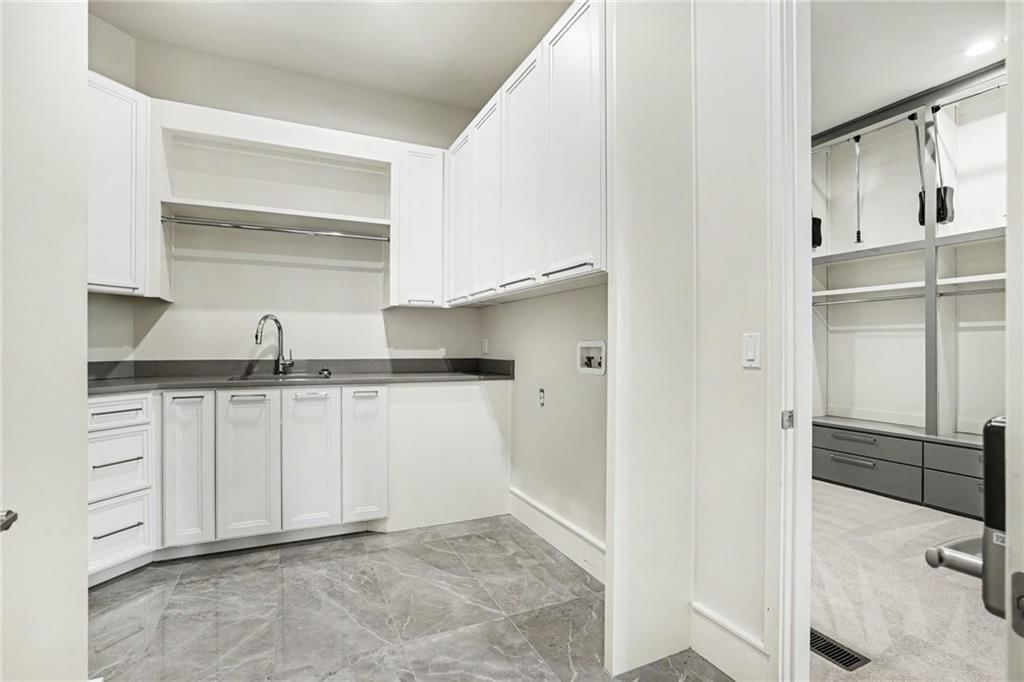 17213 Goddard Street — photo 35