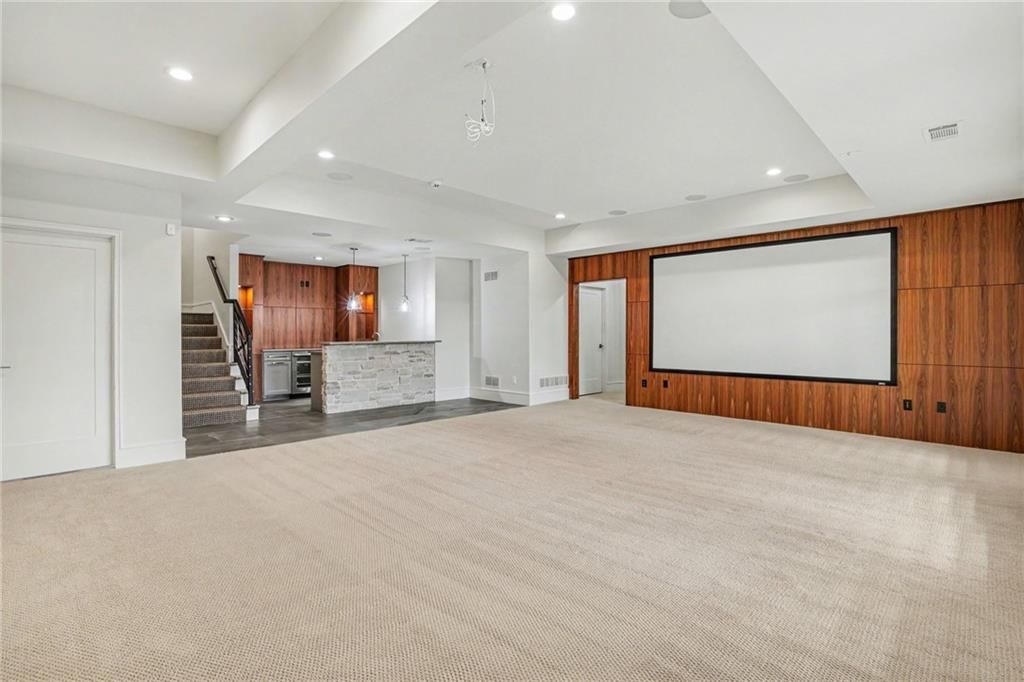 17213 Goddard Street — photo 47
