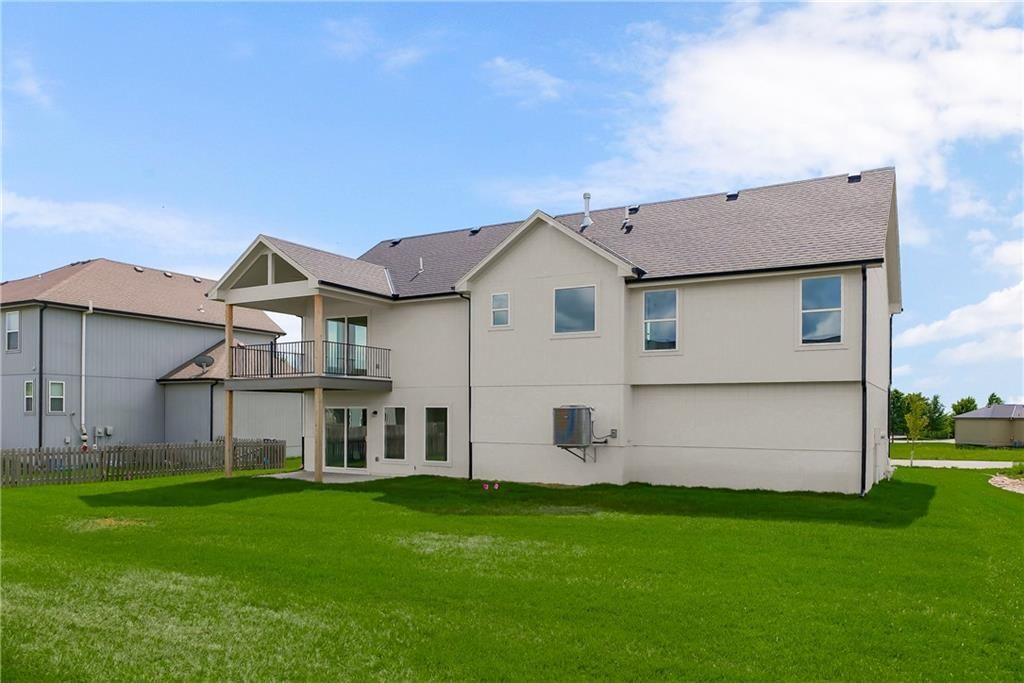 8485 Eagle Creek Drive — photo 27