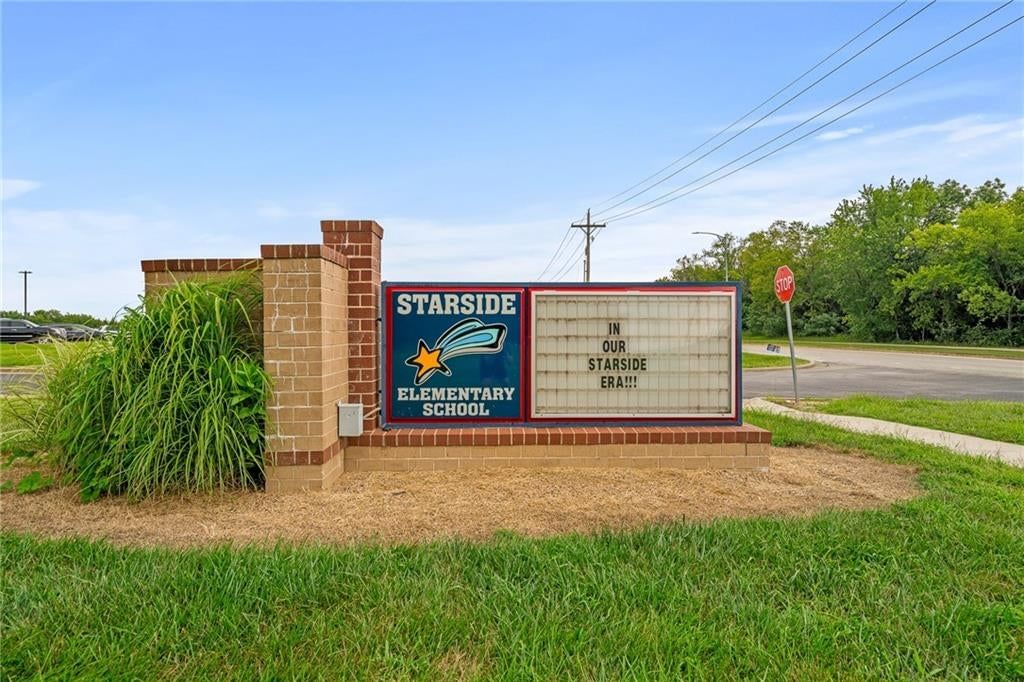 8485 Eagle Creek Drive — photo 40