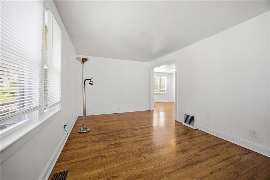 4201 Booth Street — photo 10