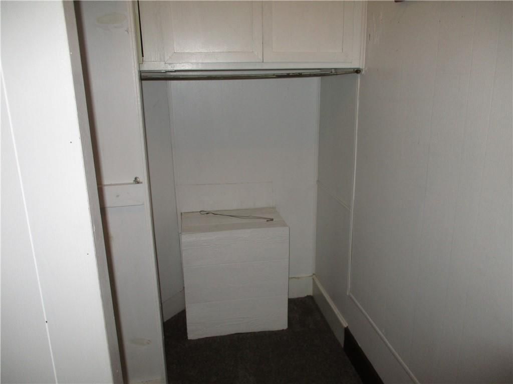 208 E 21st Street — photo 38